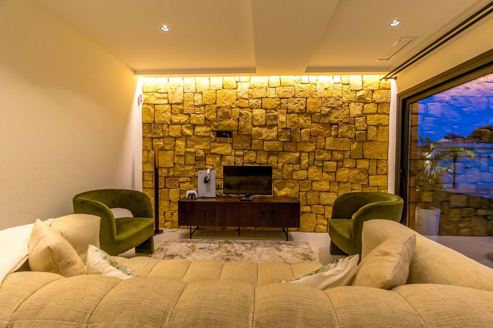 5 sovrum Villa till salu i Torrevieja med pool garage - 1 250 000 € (Ref: 8706992)