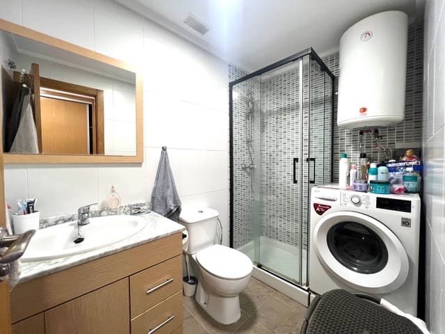 3 makuuhuone Kattohuoneisto myytävänä paikassa Torrevieja - 194 000 € (Ref: 9005822)