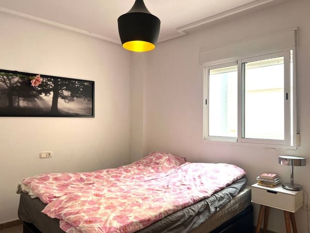 3 makuuhuone Kattohuoneisto myytävänä paikassa Torrevieja - 194 000 € (Ref: 9005822)