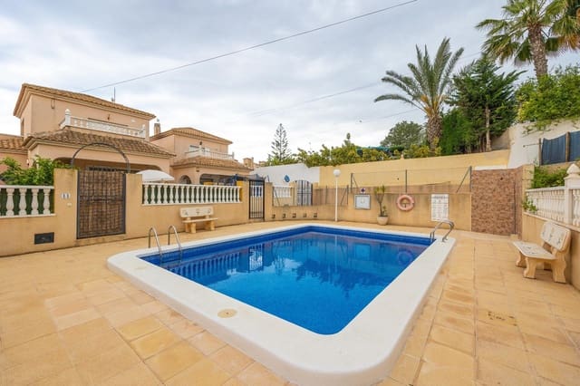 3 bedroom Villa for sale in Villamartín - Las Filipinas, Orihuela with pool - € 199,999 (Ref: 9048685)