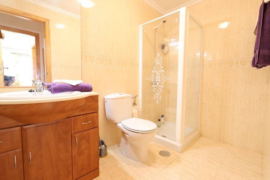 2 makuuhuone Bungalow myytävänä paikassa Orihuela Costa mukana 
autotalli - 219 000 € (Ref: 9134310)