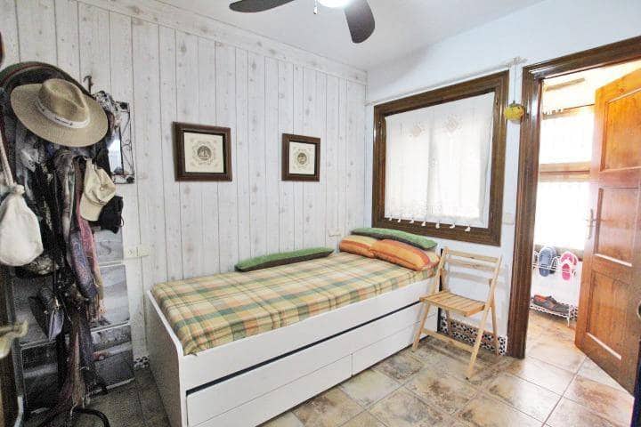 2 makuuhuone Huoneisto myytävänä paikassa Guardamar del Segura - 179 900 € (Ref: 9163666)