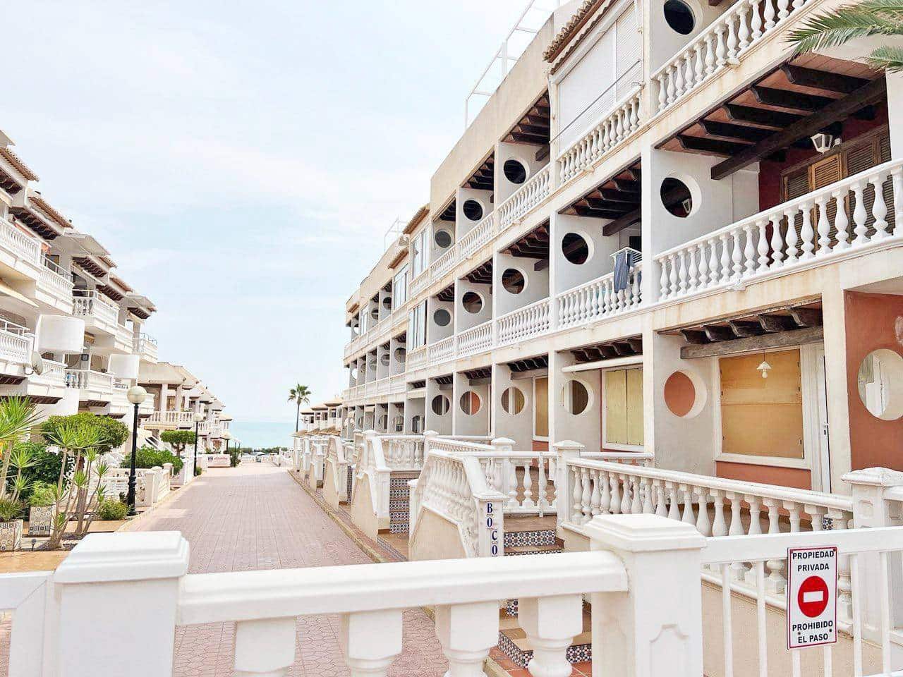 2 makuuhuone Huoneisto myytävänä paikassa Guardamar del Segura - 179 900 € (Ref: 9163666)