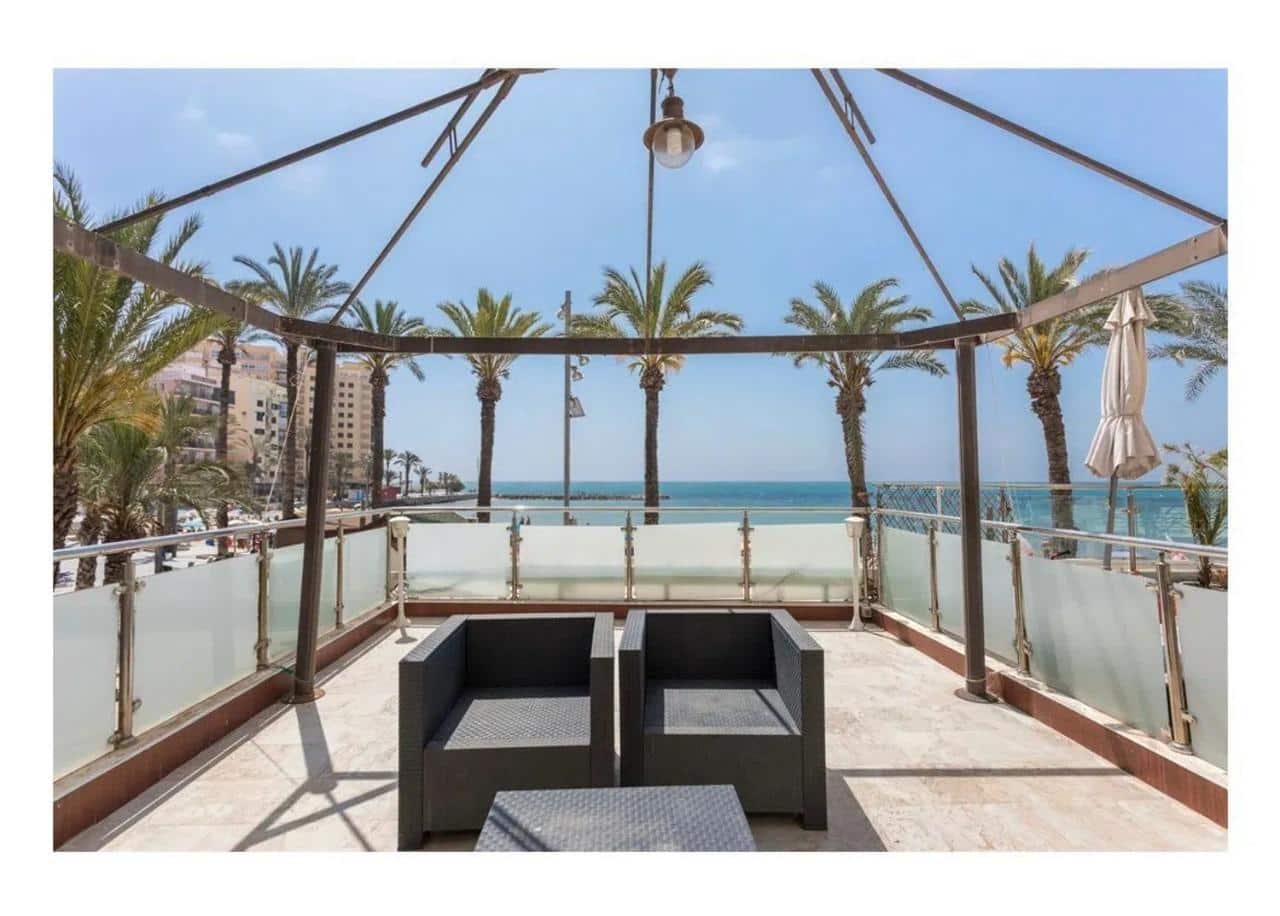 4 chambre Appartement à vendre à Torrevieja - 489 000 € (Ref: 9248832)