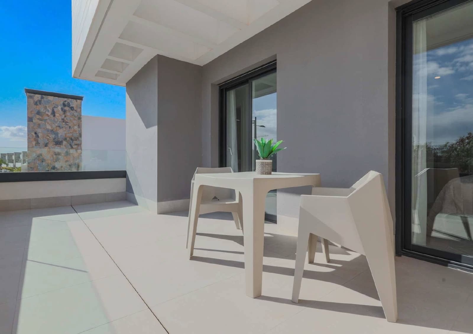 3 makuuhuone Huvila myytävänä paikassa Los Alcazares mukana uima-altaan - 555 000 € (Ref: 9248834)