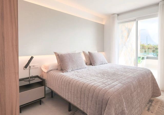 3 bedroom Villa for sale in Los Alcázares with pool - € 555,000 (Ref: 9248834)