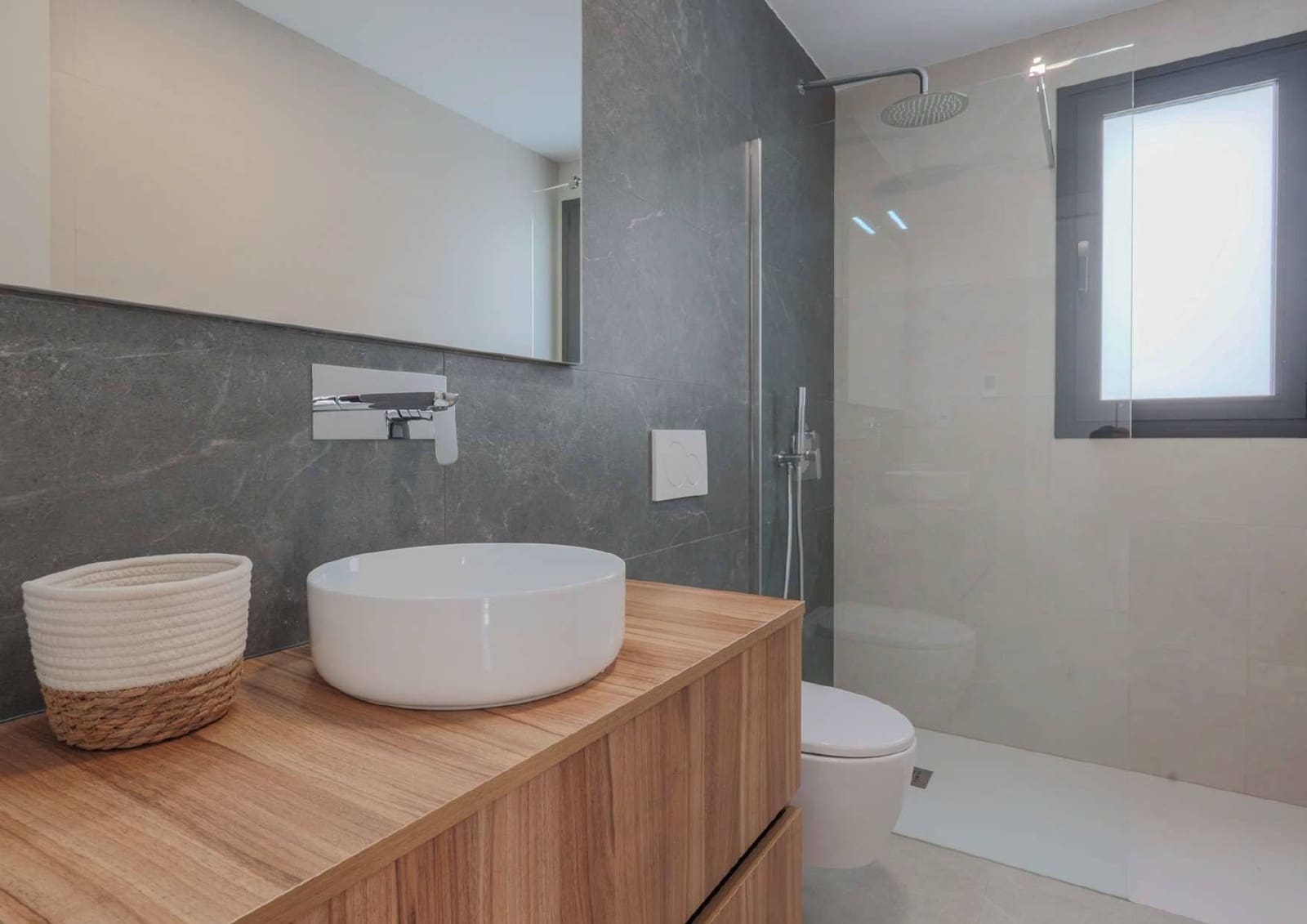 3 makuuhuone Huvila myytävänä paikassa Los Alcazares mukana uima-altaan - 555 000 € (Ref: 9248834)