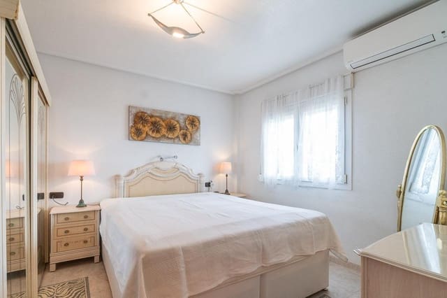 3 sovrum Takvåning till salu i Playa Flamenca, Orihuela med pool garage - 215 000 € (Ref: 9406695)