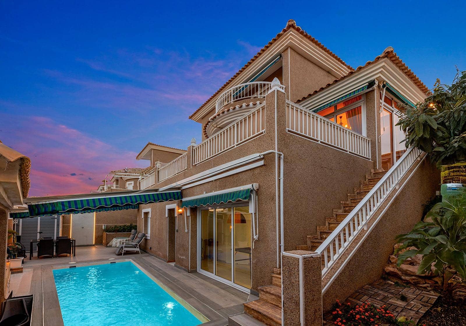 5 soverom Villa til salgs i Torrevieja med svømmebasseng - € 410 000 (Ref: 9406699)