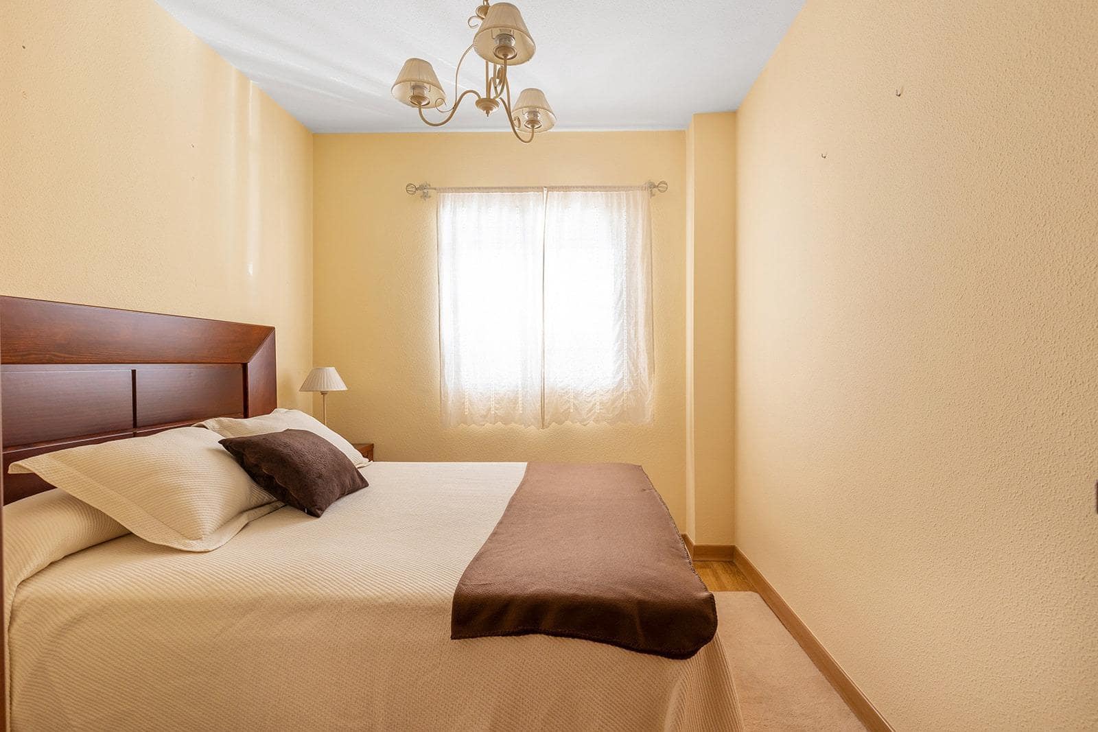 1 quarto Apartamento para venda em Torrevieja com piscina - 117 000 € (Ref: 9406704)