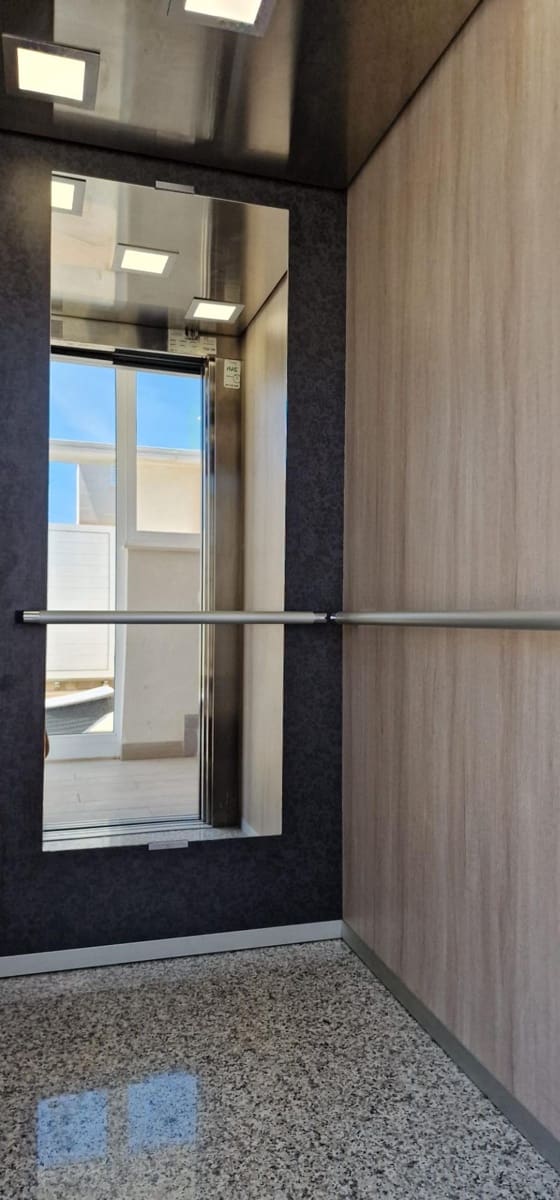 2 sypialnia Apartament na sprzedaż w Torrevieja z basenem - 269 990 € (Ref: 9408049)