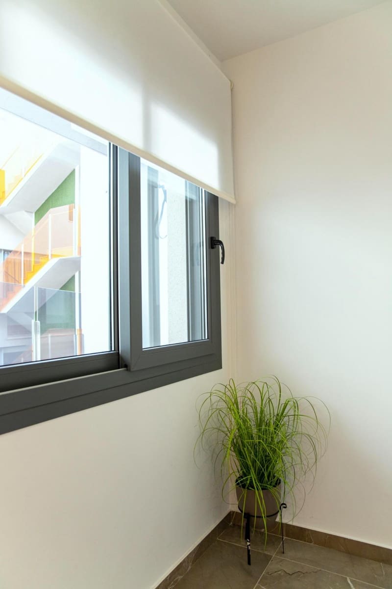 2 sypialnia Apartament na sprzedaż w Torrevieja z basenem - 269 990 € (Ref: 9408049)