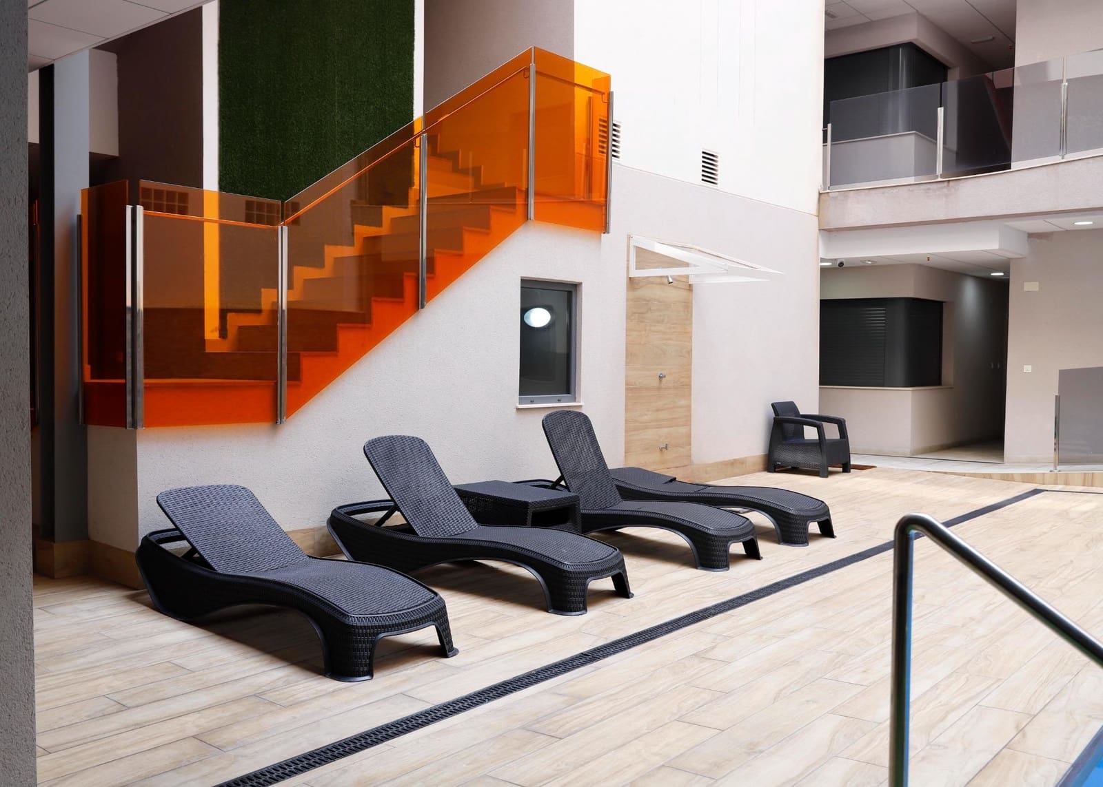 2 sypialnia Apartament na sprzedaż w Torrevieja z basenem - 269 990 € (Ref: 9408049)