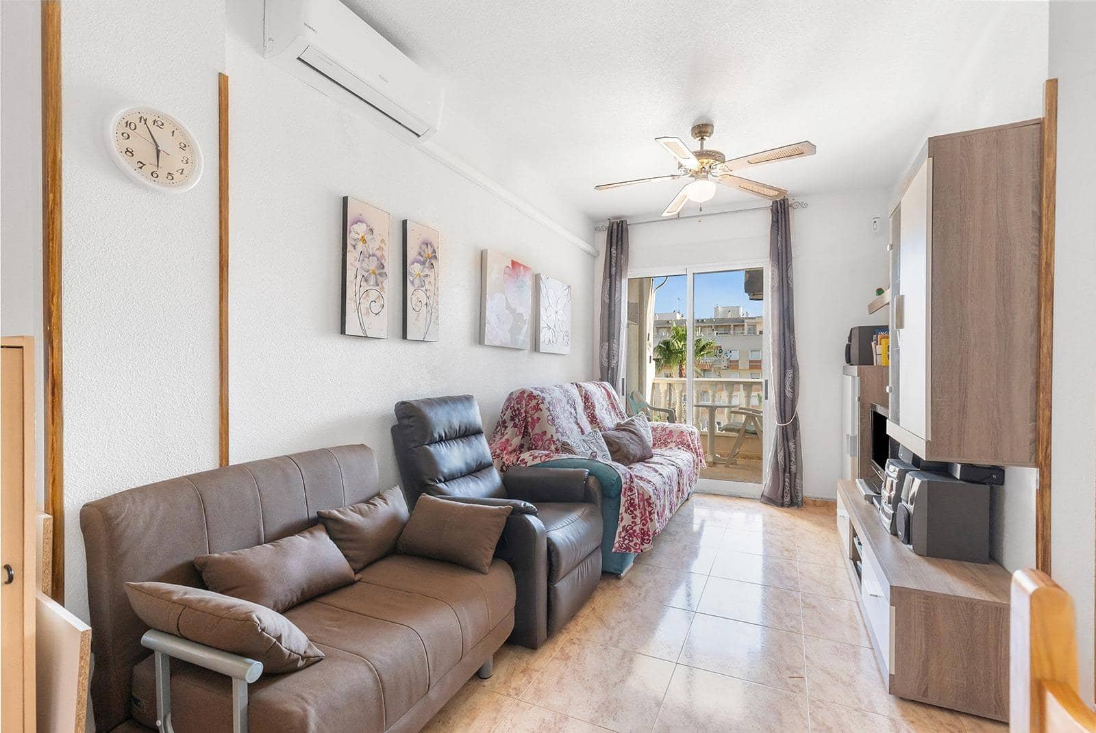 2 slaapkamer Appartement te koop in Torrevieja met zwembad - € 130.000 (Ref: 9408052)