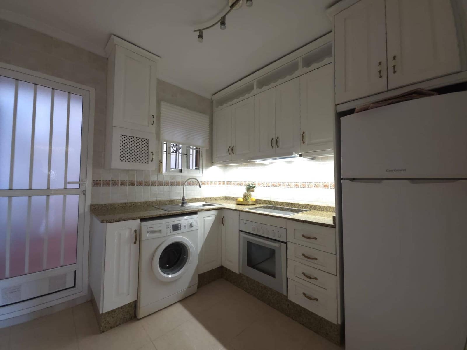 2 makuuhuone Huoneisto myytävänä paikassa Orihuela Costa mukana uima-altaan - 144 900 € (Ref: 9409302)