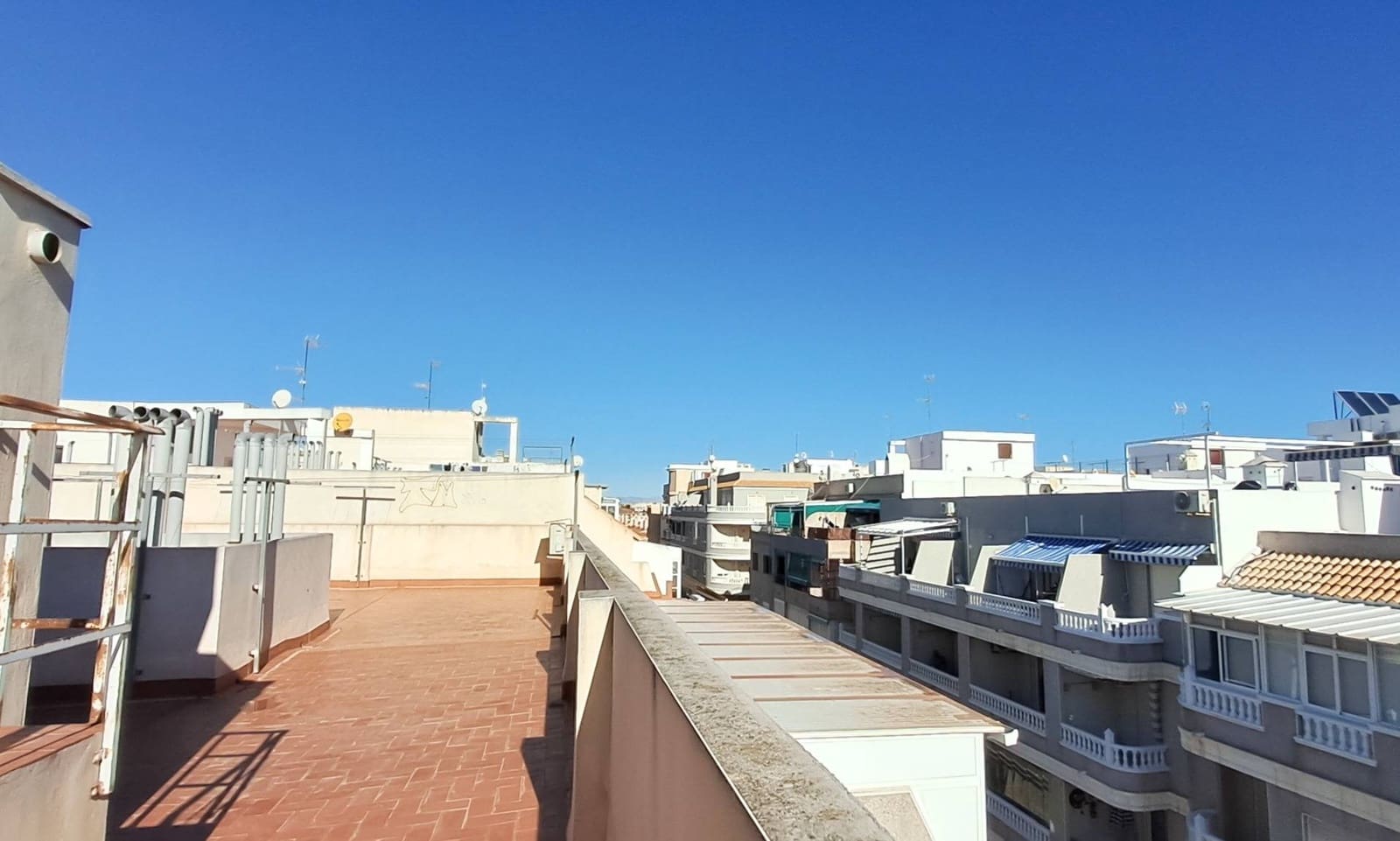 2 quarto Apartamento para venda em Torrevieja com garagem - 149 000 € (Ref: 9414054)