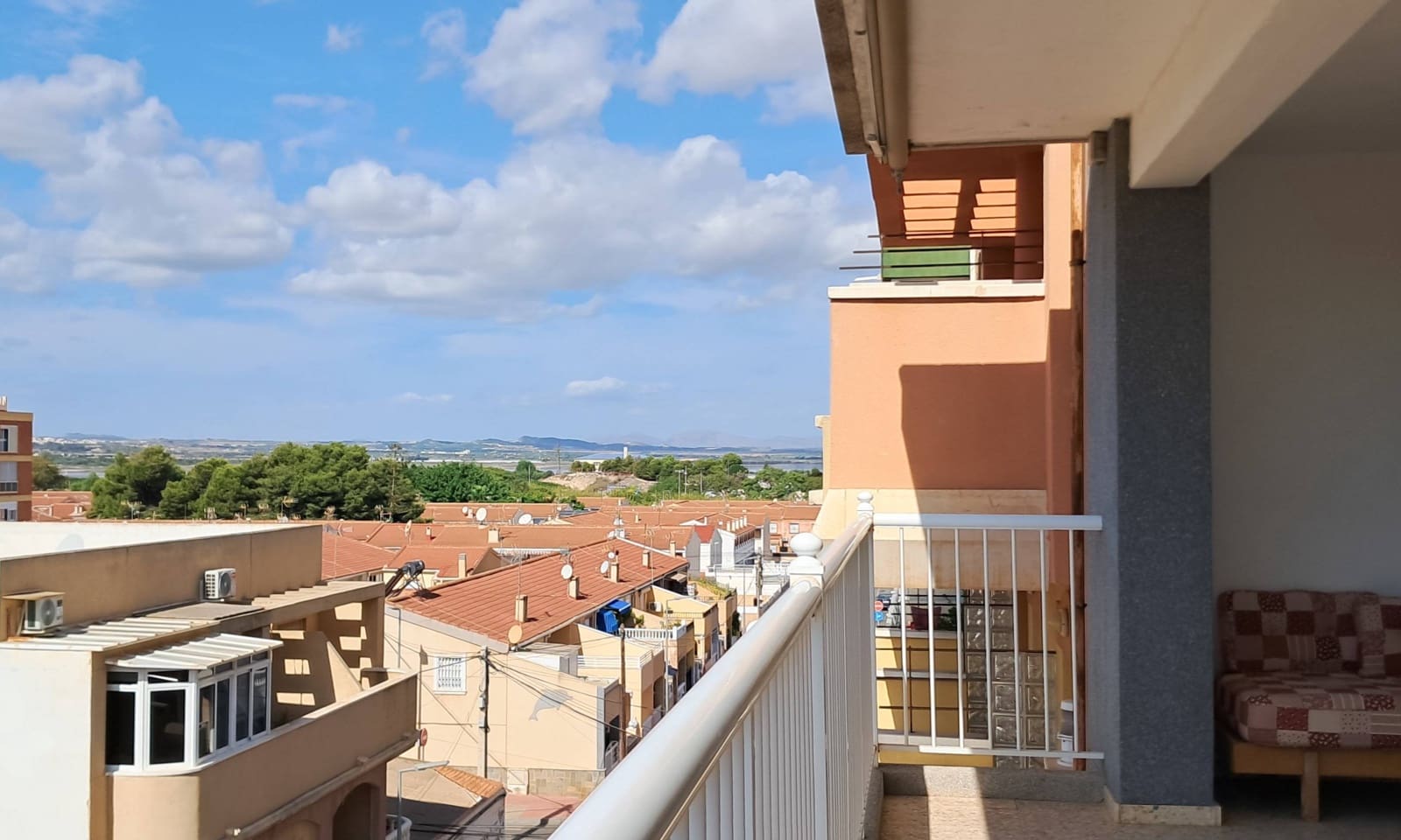 3 bedroom Penthouse for sale in Torrevieja - € 169,000 (Ref: 9422378)
