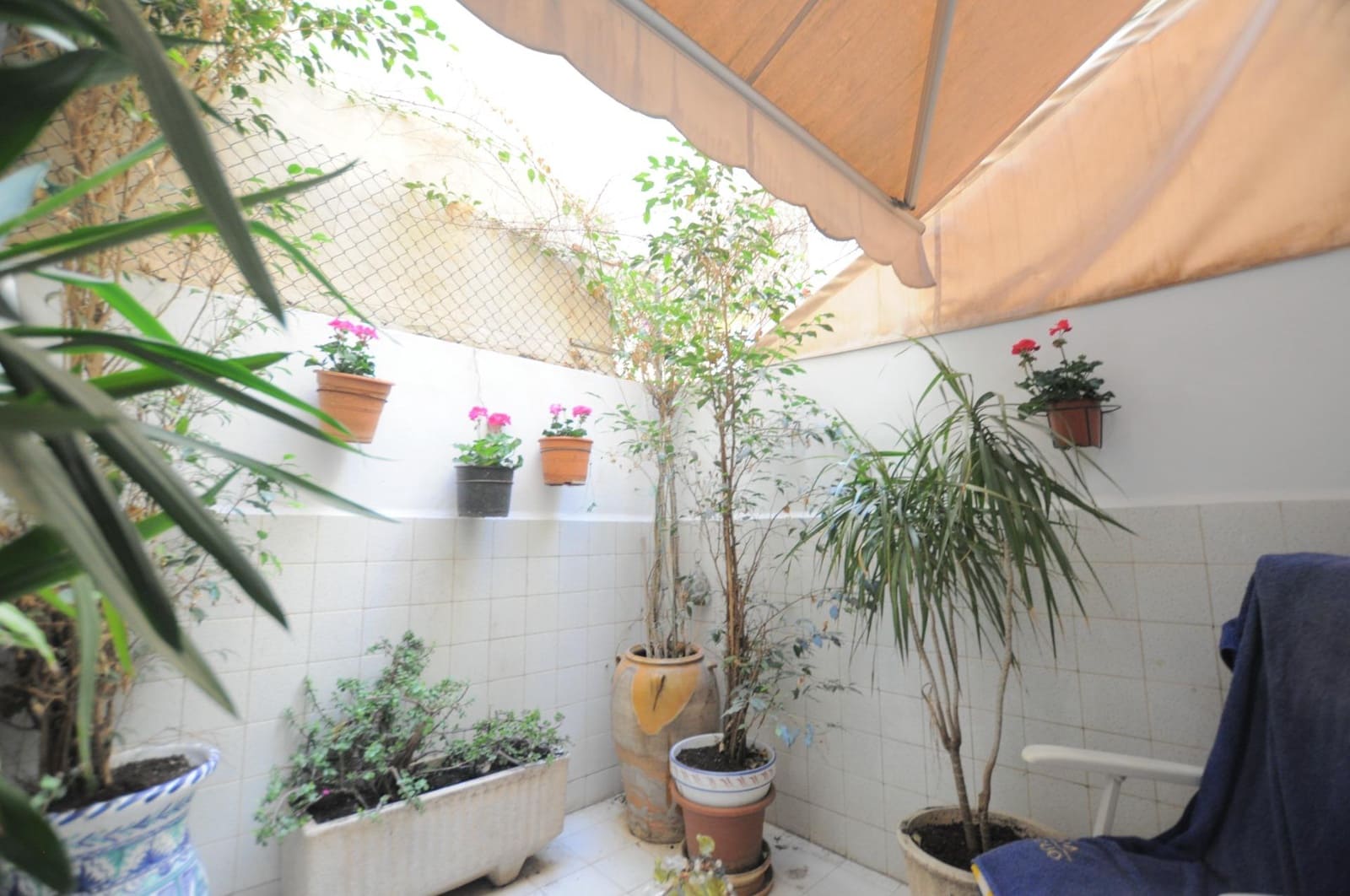 3 Zimmer Wohnung zu verkaufen in Torrevieja mit Garage - 150.000 € (Ref: 9441889)