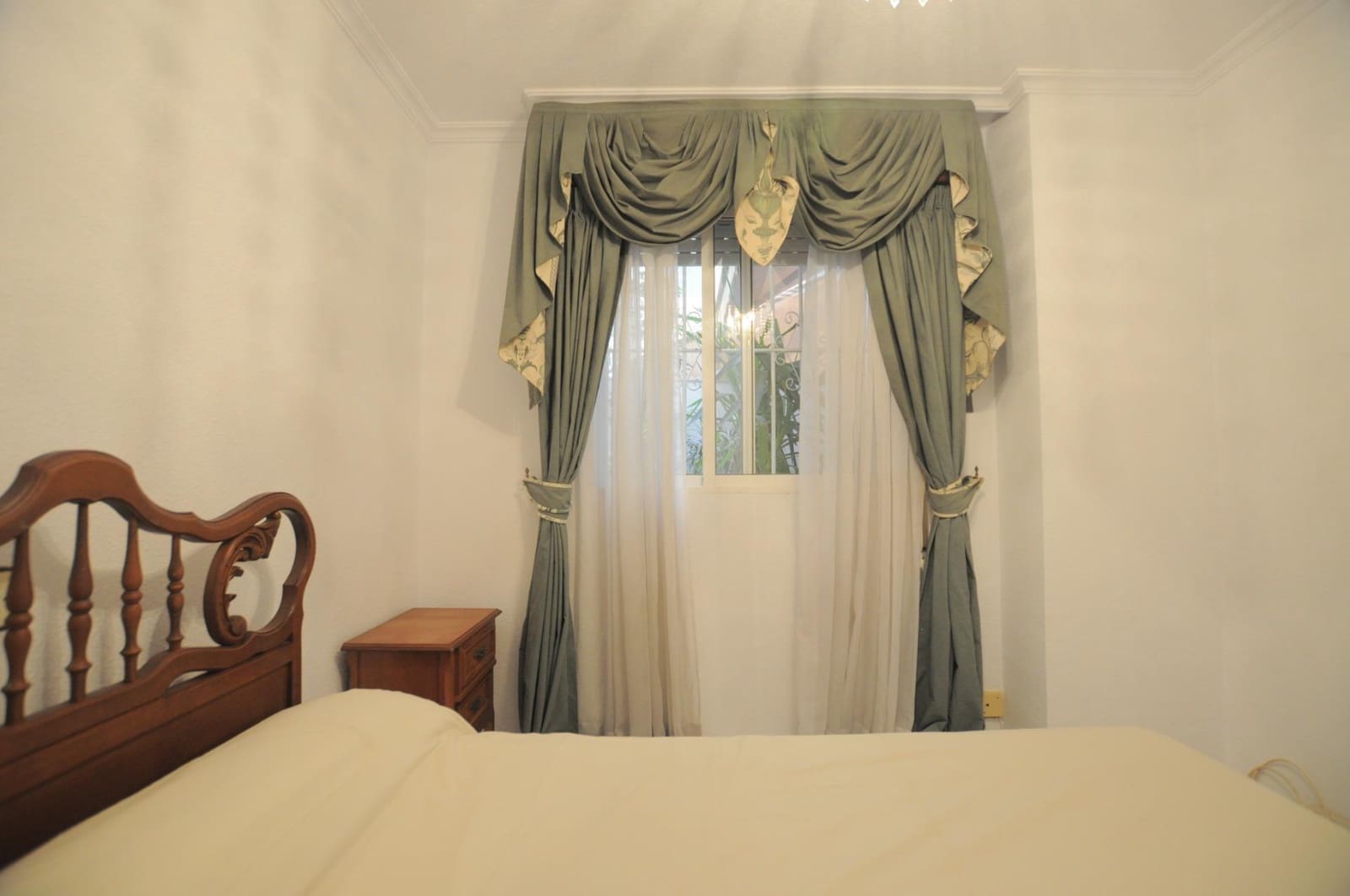 3 Zimmer Wohnung zu verkaufen in Torrevieja mit Garage - 150.000 € (Ref: 9441889)