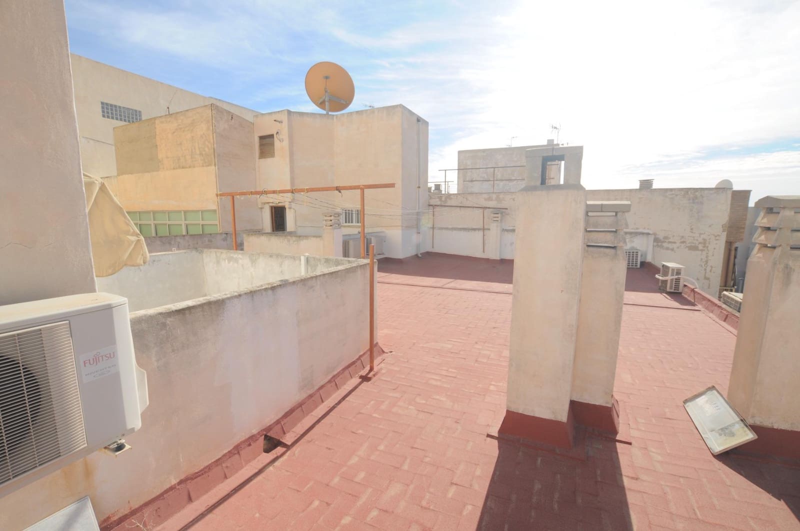 3 Zimmer Wohnung zu verkaufen in Torrevieja mit Garage - 150.000 € (Ref: 9441889)