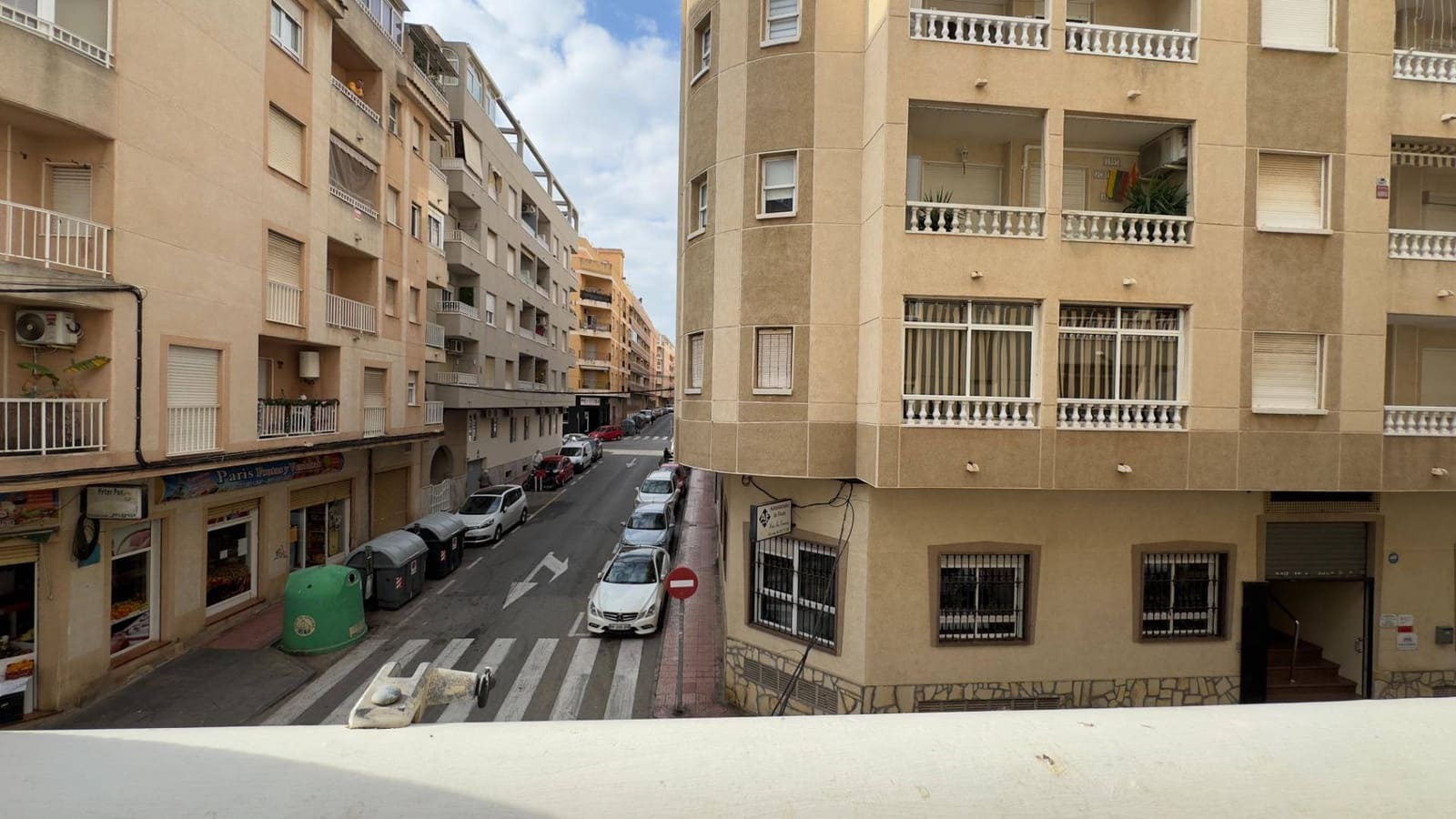 Apartamento de 2 habitaciones en Torrevieja en venta - 139.900 € (Ref: 9468623)