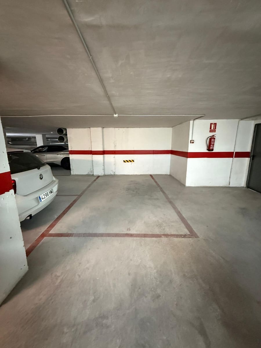 2 quarto Apartamento para venda em Torrevieja com garagem - 134 990 € (Ref: 9468624)