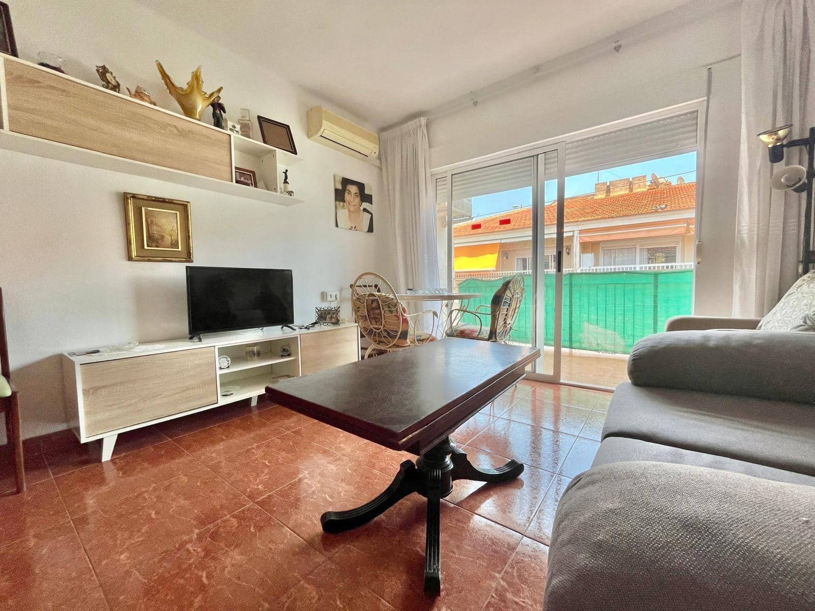 3 makuuhuone Huoneisto myytävänä paikassa Torrevieja - 149 000 € (Ref: 9470364)