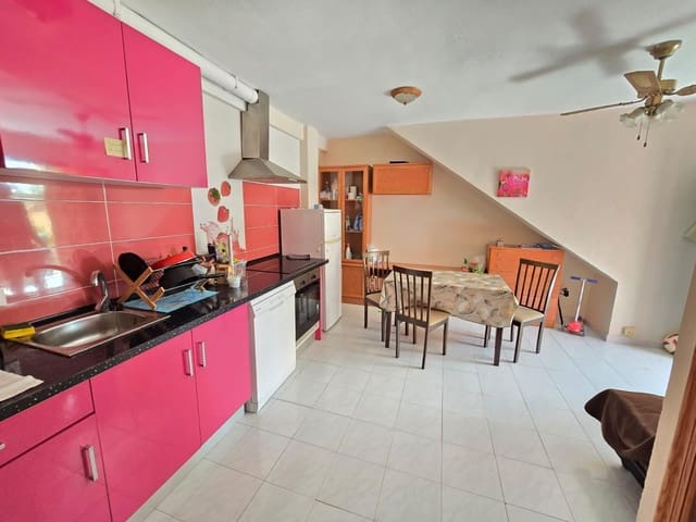 2 bedroom Apartment for sale in Torrevieja - € 119,000 (Ref: 9533685)