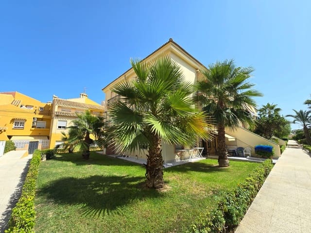 2 bedroom Apartment for sale in Torrevieja - € 119,000 (Ref: 9533685)