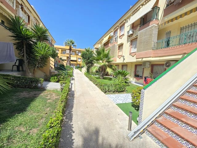2 bedroom Apartment for sale in Torrevieja - € 119,000 (Ref: 9533685)