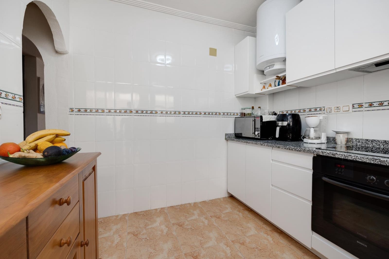 2 Zimmer Villa zu verkaufen in Torrevieja mit Pool - 162.000 € (Ref: 9533686)