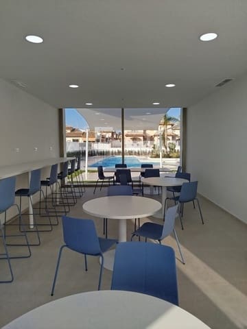 2 slaapkamer Penthouse te koop in Lomas de Cabo Roig - Los Dolses, Orihuela met zwembad - € 440.000 (Ref: 9591224)