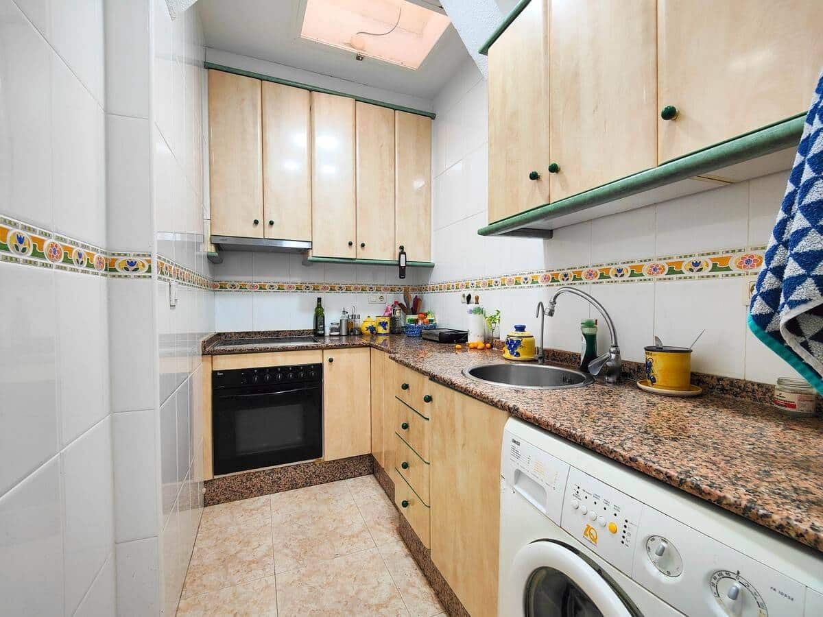 2 makuuhuone Omakotitalo myytävänä paikassa Torrevieja - 139 000 € (Ref: 9604940)