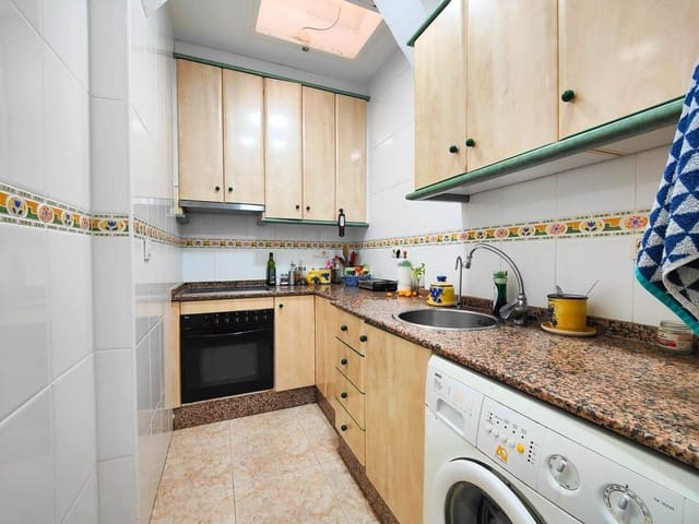 2 makuuhuone Omakotitalo myytävänä paikassa Playa del Cura, Torrevieja - 139 000 € (Ref: 9604940)