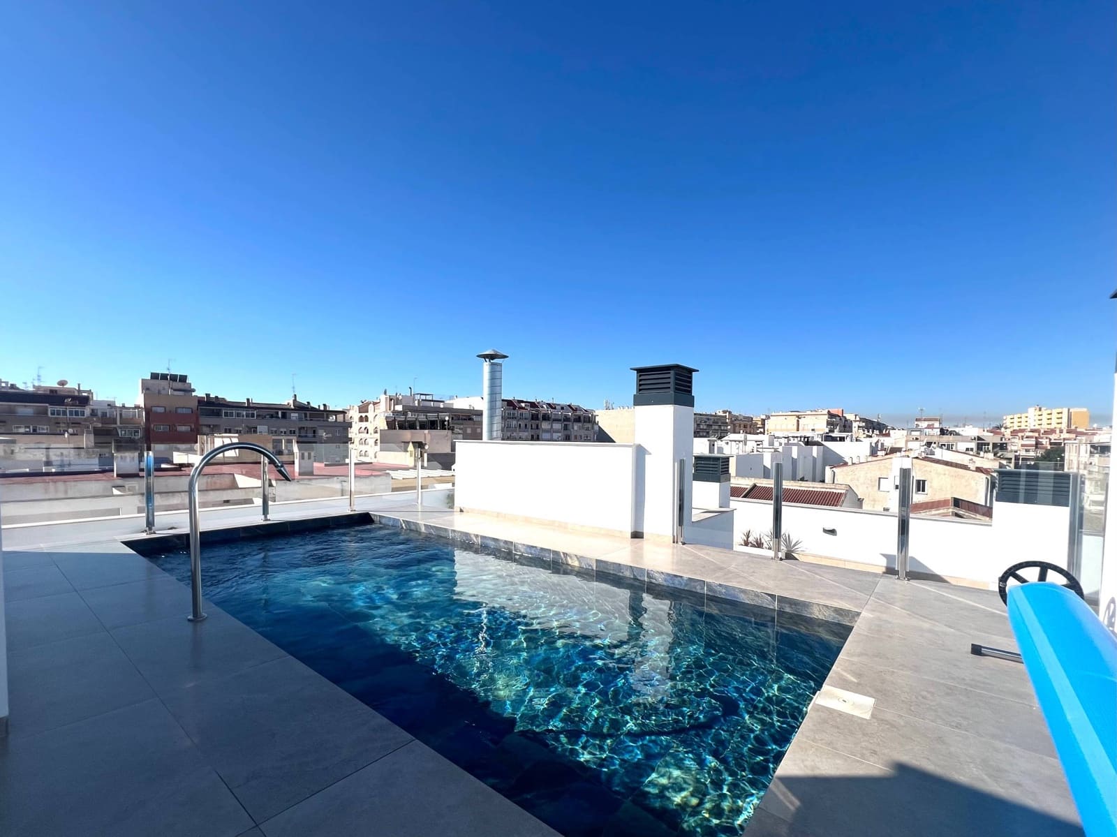 1 quarto Apartamento para venda em Torrevieja - 219 000 € (Ref: 9644972)