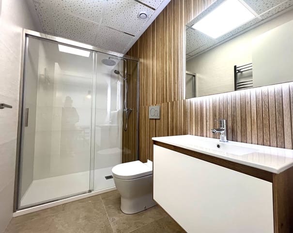 1 quarto Apartamento para venda em Centro, Torrevieja - 219 000 € (Ref: 9644972)