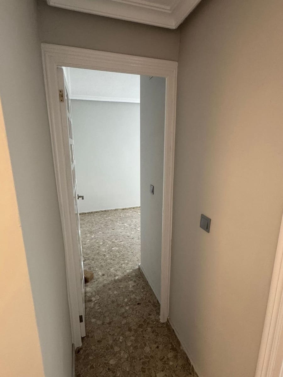 3 slaapkamer Appartement te koop in Torrevieja - € 259.900 (Ref: 9644975)