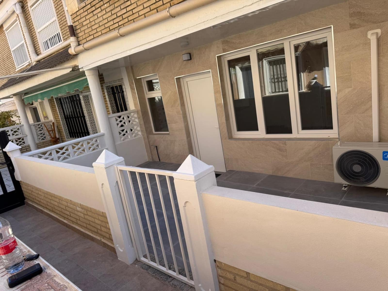 3 slaapkamer Appartement te koop in Torrevieja - € 259.900 (Ref: 9644975)