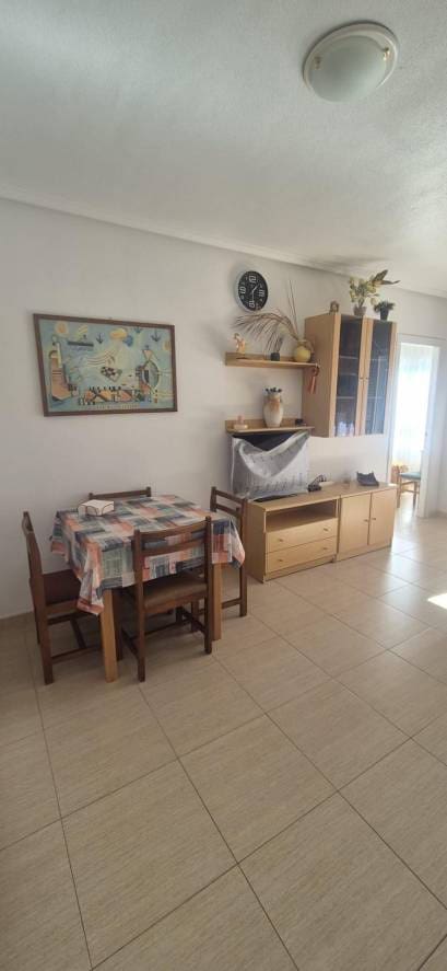 2 makuuhuone Huoneisto myytävänä paikassa Torrevieja - 165 000 € (Ref: 9648070)