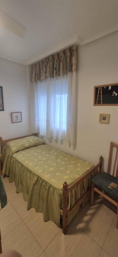 2 makuuhuone Huoneisto myytävänä paikassa Torrevieja - 165 000 € (Ref: 9648070)