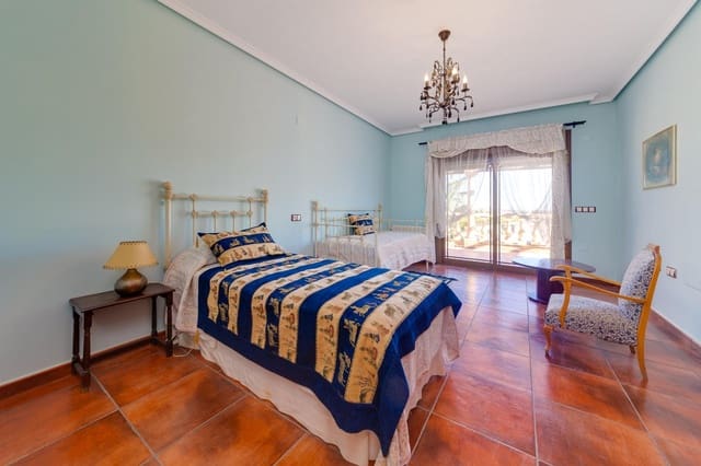 4 bedroom Villa for sale in Los Montesinos with pool - € 760,000 (Ref: 9659380)