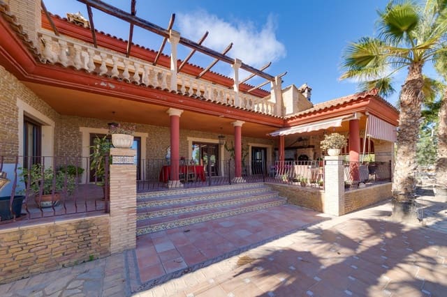 4 bedroom Villa for sale in Los Montesinos with pool - € 760,000 (Ref: 9659380)