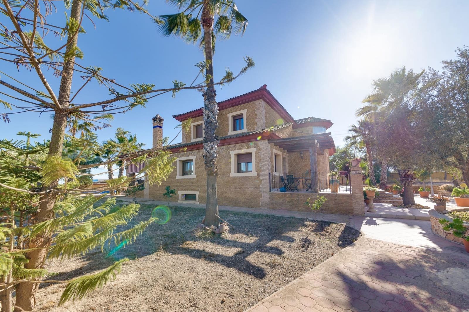 4 bedroom Villa for sale in Los Montesinos with pool - € 760,000 (Ref: 9659380)