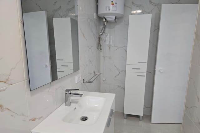 3 camera da letto Villa in vendita in Los Europeos, Torrevieja con garage - 990.000 € (Rif: 9659384)