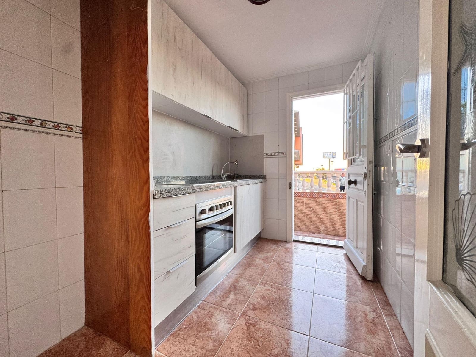 3 Zimmer Villa zu verkaufen in Torrevieja mit Pool - 189.900 € (Ref: 9683498)