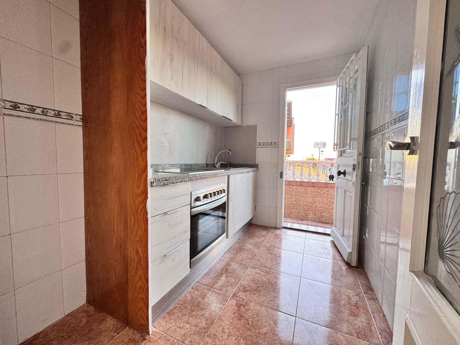 3 Zimmer Villa zu verkaufen in Torrevieja mit Pool - 189.900 € (Ref: 9683498)