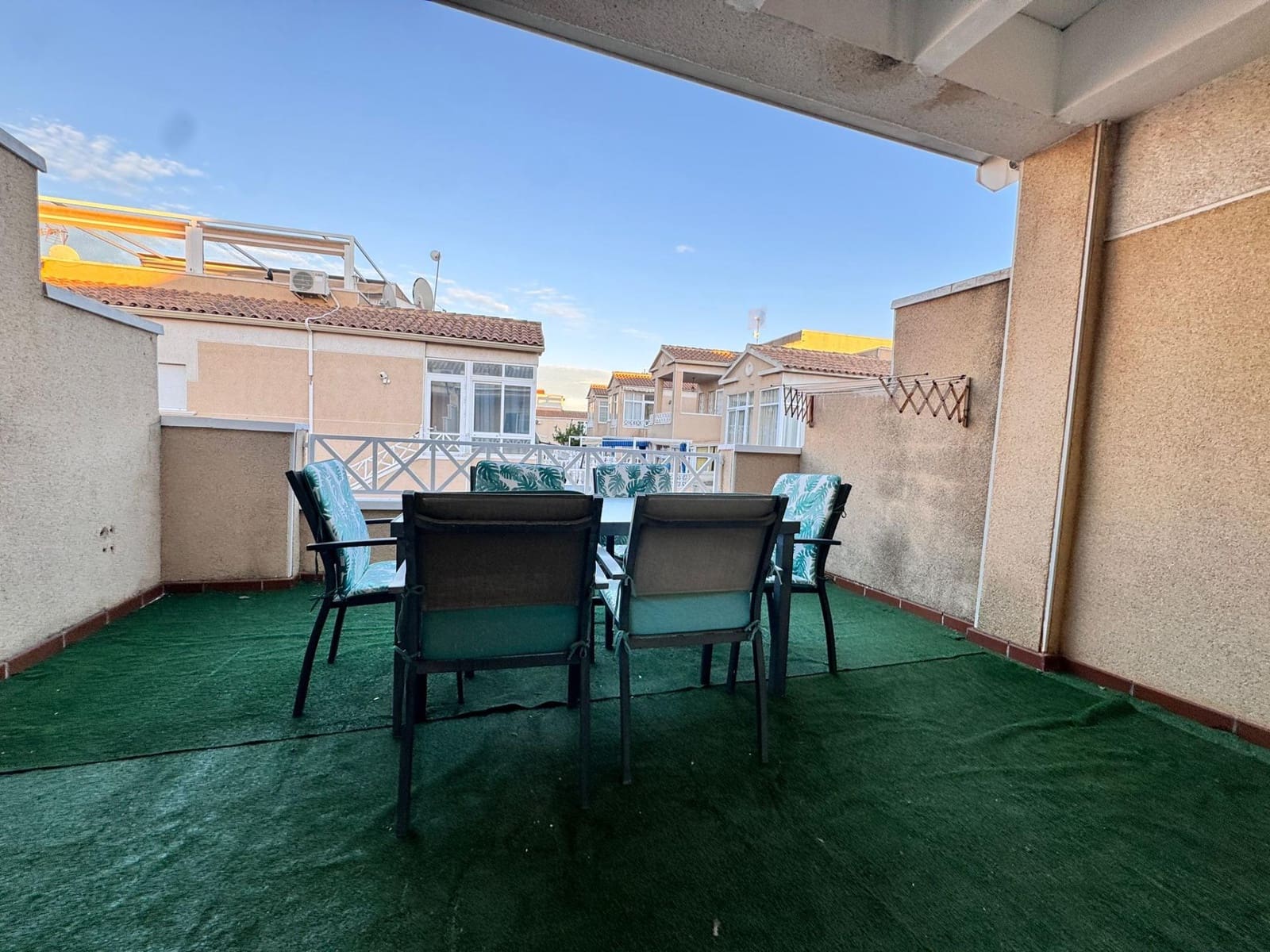 3 Zimmer Villa zu verkaufen in Torrevieja mit Pool - 189.900 € (Ref: 9683498)