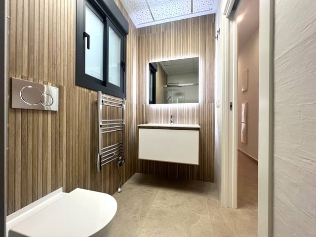 2 chambre Appartement à vendre à Centro, Torrevieja - 249 000 € (Ref: 9685215)