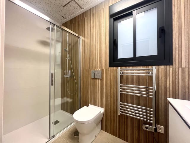 2 chambre Appartement à vendre à Centro, Torrevieja - 249 000 € (Ref: 9685215)