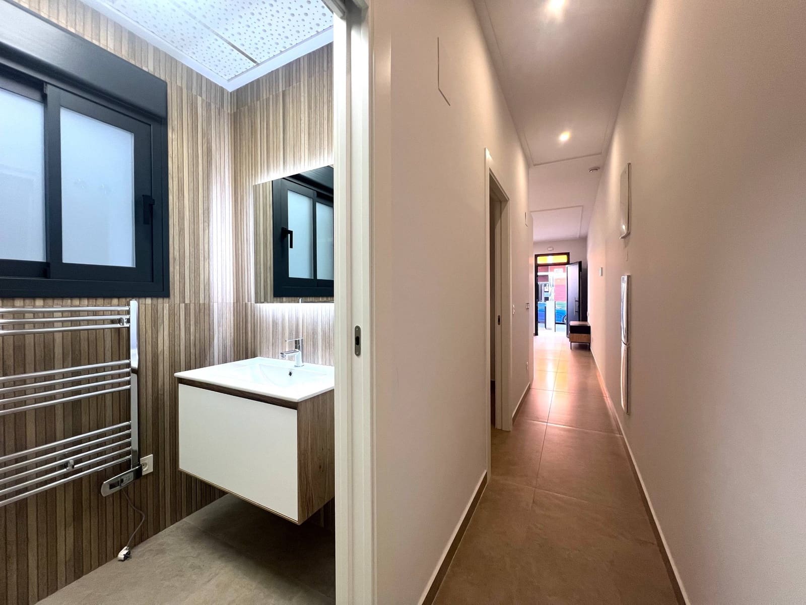 2 bedroom Apartment for sale in Torrevieja - € 249,000 (Ref: 9685215)